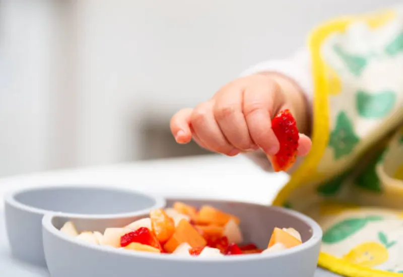 El 60% de los alimentos para bebés no son saludables, según estudios