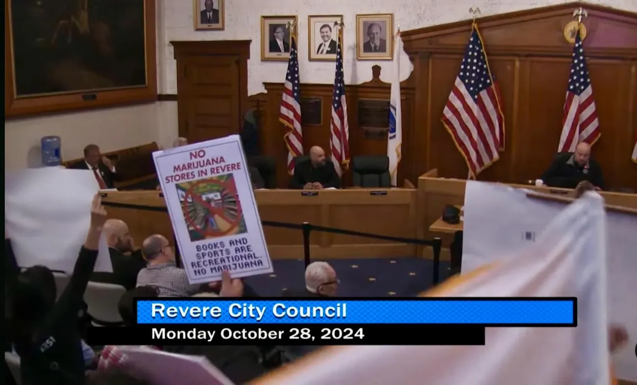 El City Council de Revere archivó la petición de permitir la venta de marihuana recreativa en la ciudad, hasta el 31 de dicie
