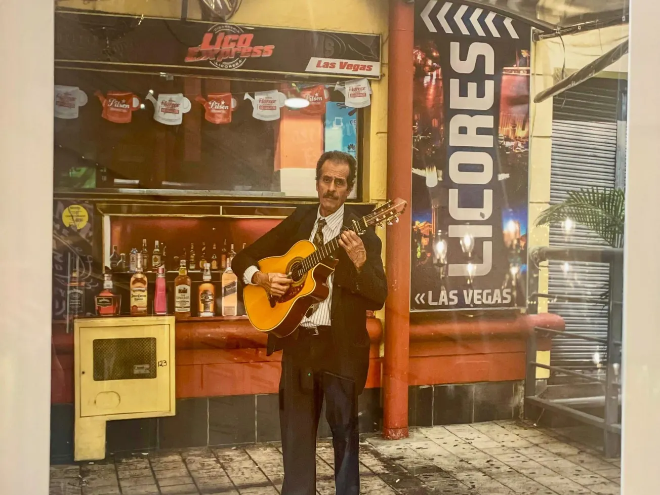 Artistas latinos presentan su arte en el Massachusetts State House