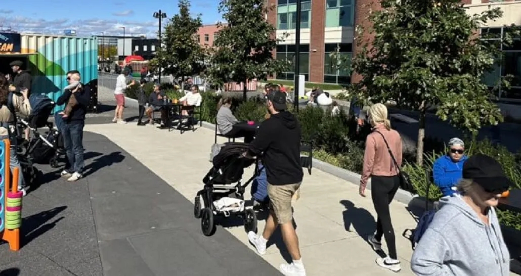 Llega en diciembre el segundo Winter Village anual de Hood Park