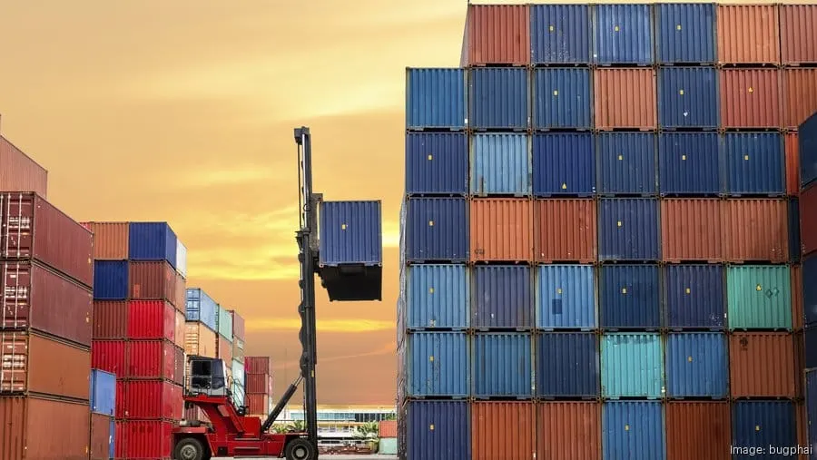 Cómo los empresarios pueden prepararse para posibles aumentos de tarifas en 2025