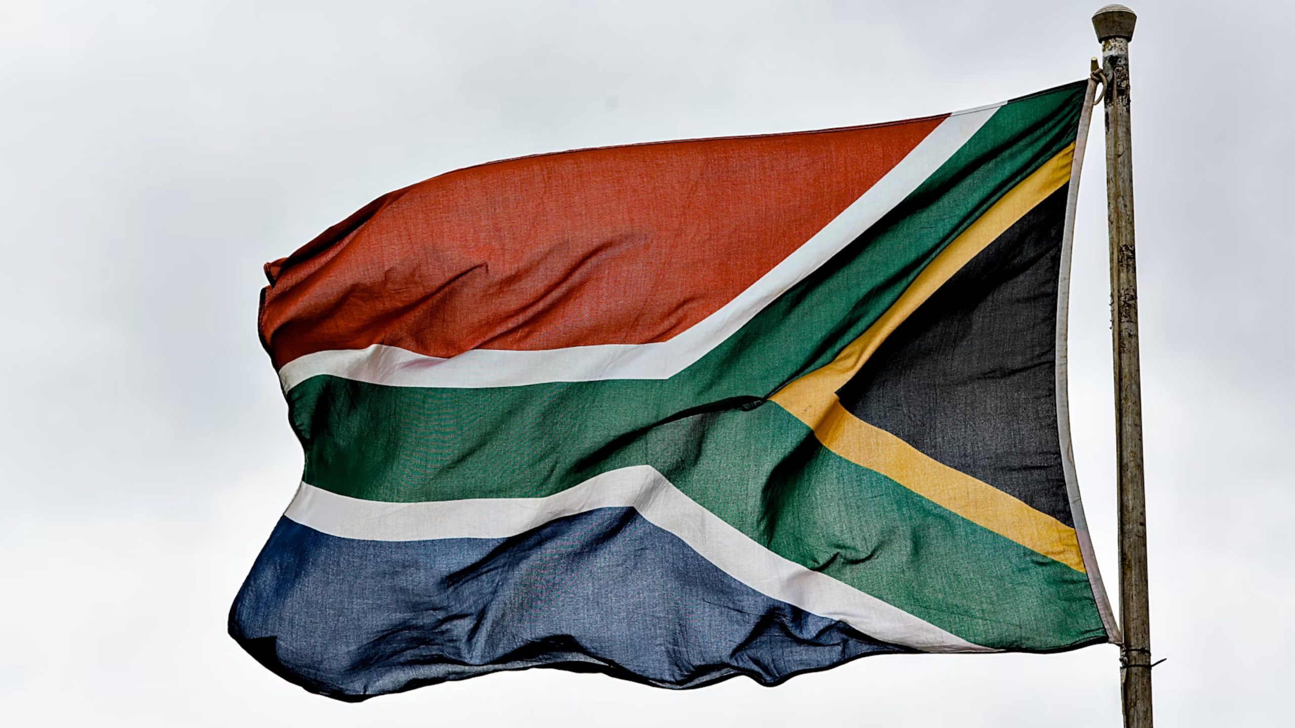 Johannesburg Coalition Turmoil Deepens Over Spy Claims