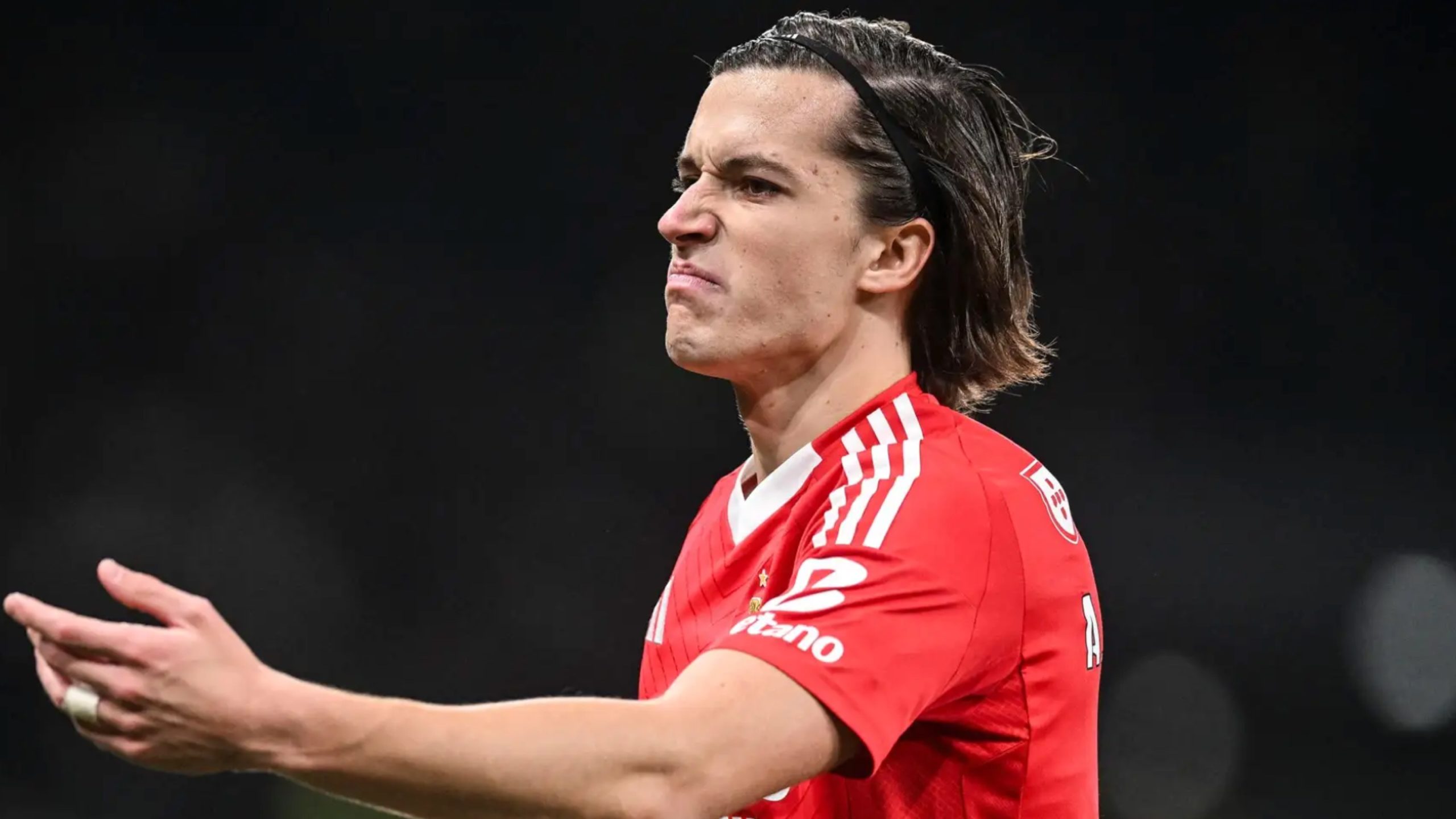 Real Madrid signs Álvaro Carreras from Benfica