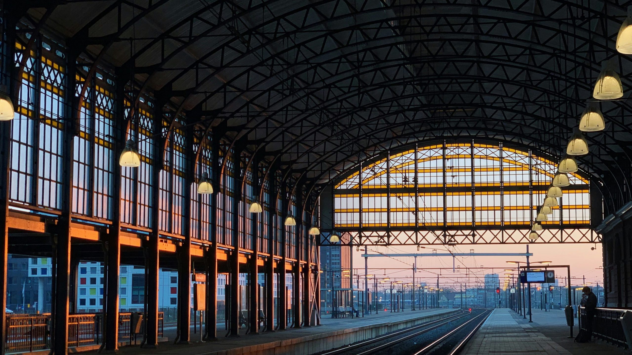 Fourth Burnt Body of Woman Found at Waltloo Station