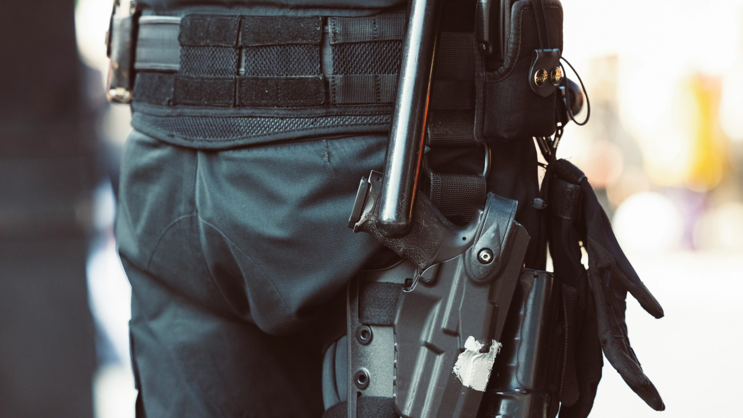 Mark Kretzschmar Surrenders to Police Over Fraud