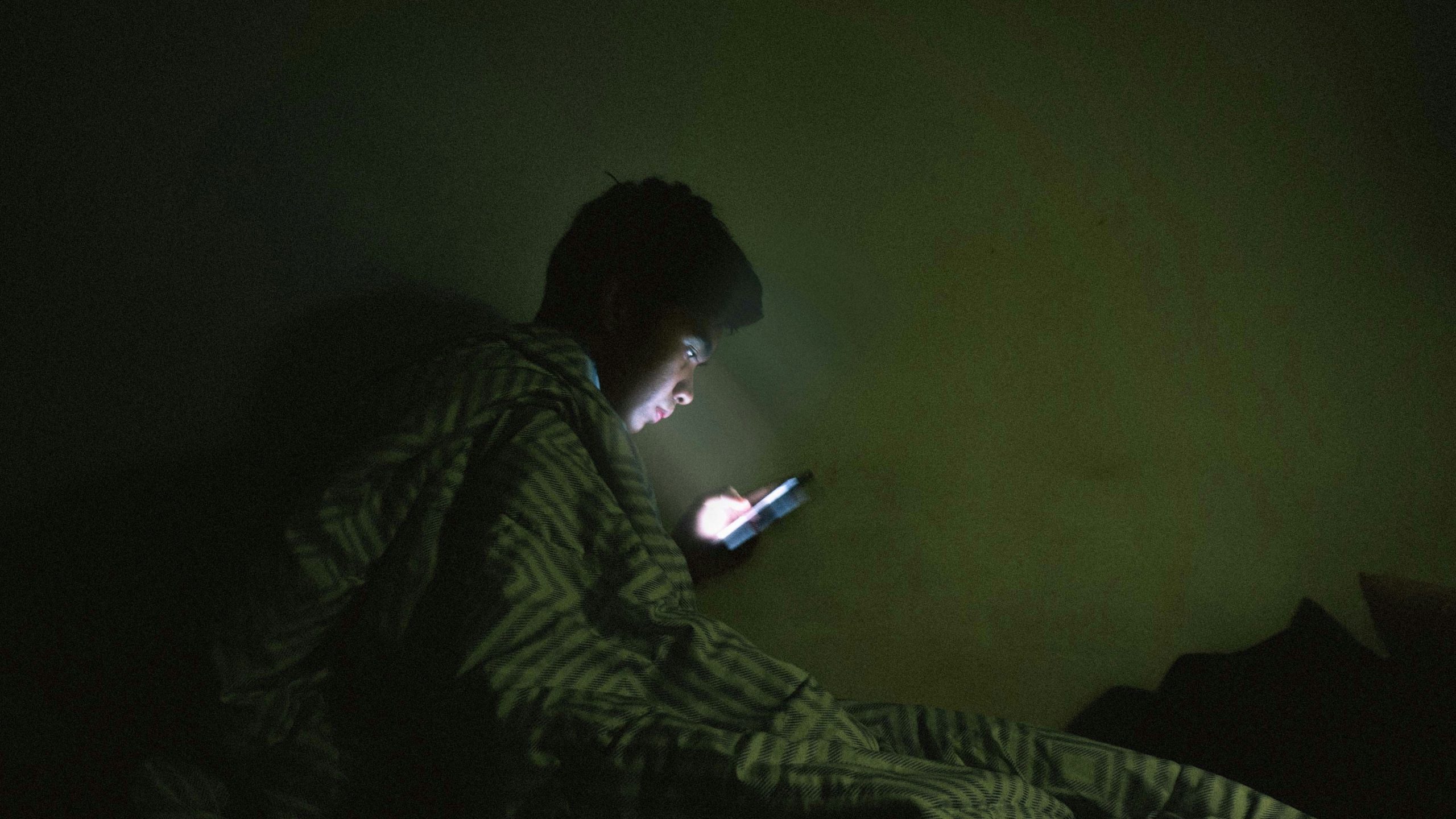 AI Companion Bots: Teens’ Using Raises Safety Concerns