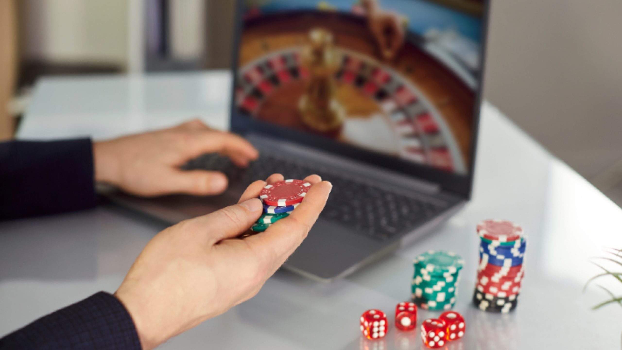 Online Gambling in South Africa Surges as Crackdown Starts
