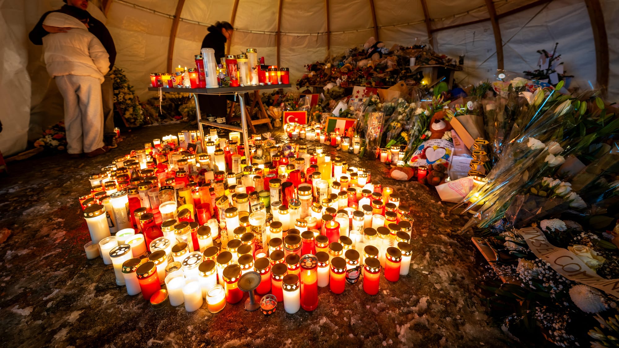 Swiss Bar Fire Disaster: The Investigation