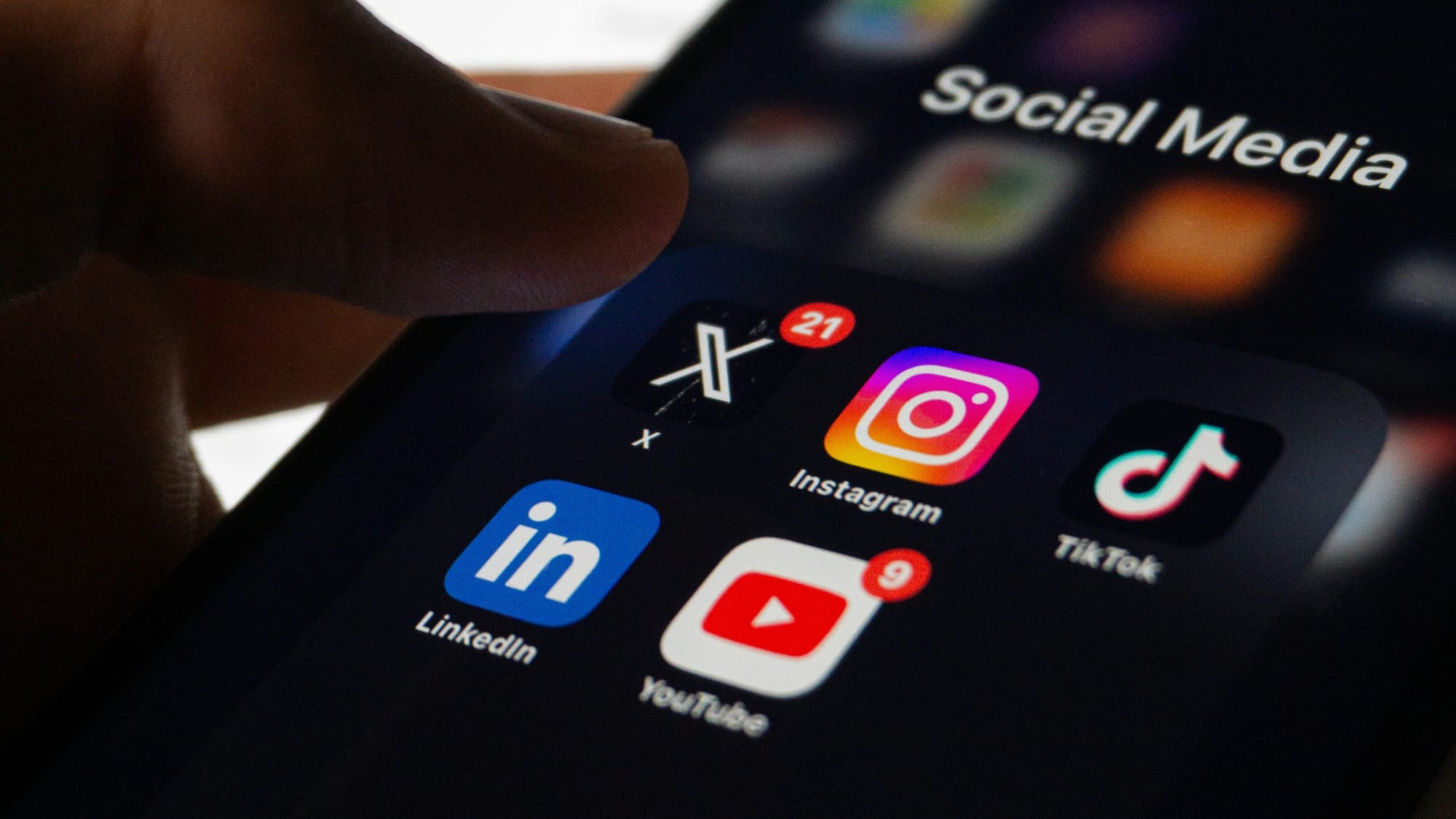 Gabon Suspends Facebook and TikTok Amid Teachers’ Strike