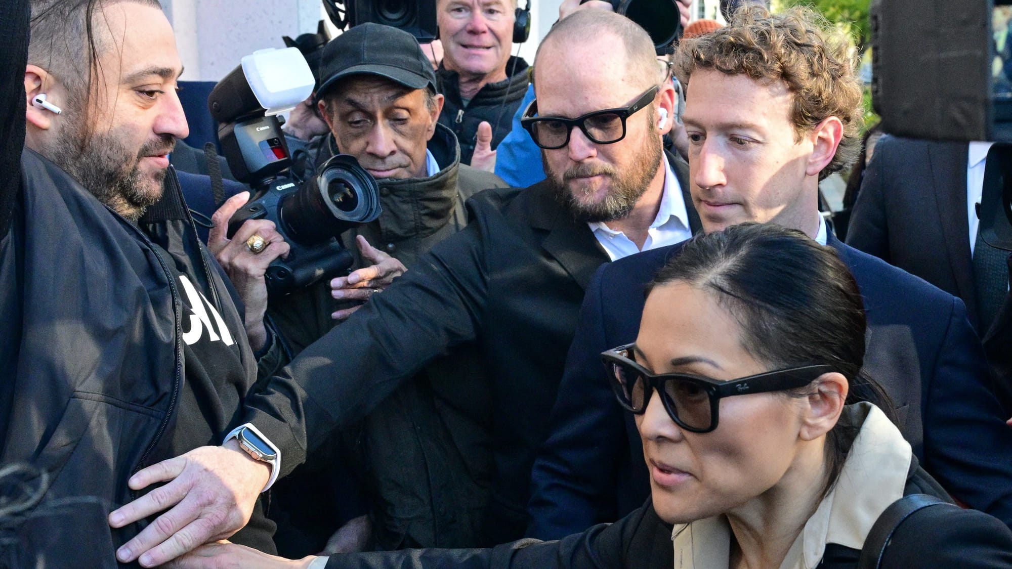 New Mexico Jury Finds Meta Liable for Endangering Children