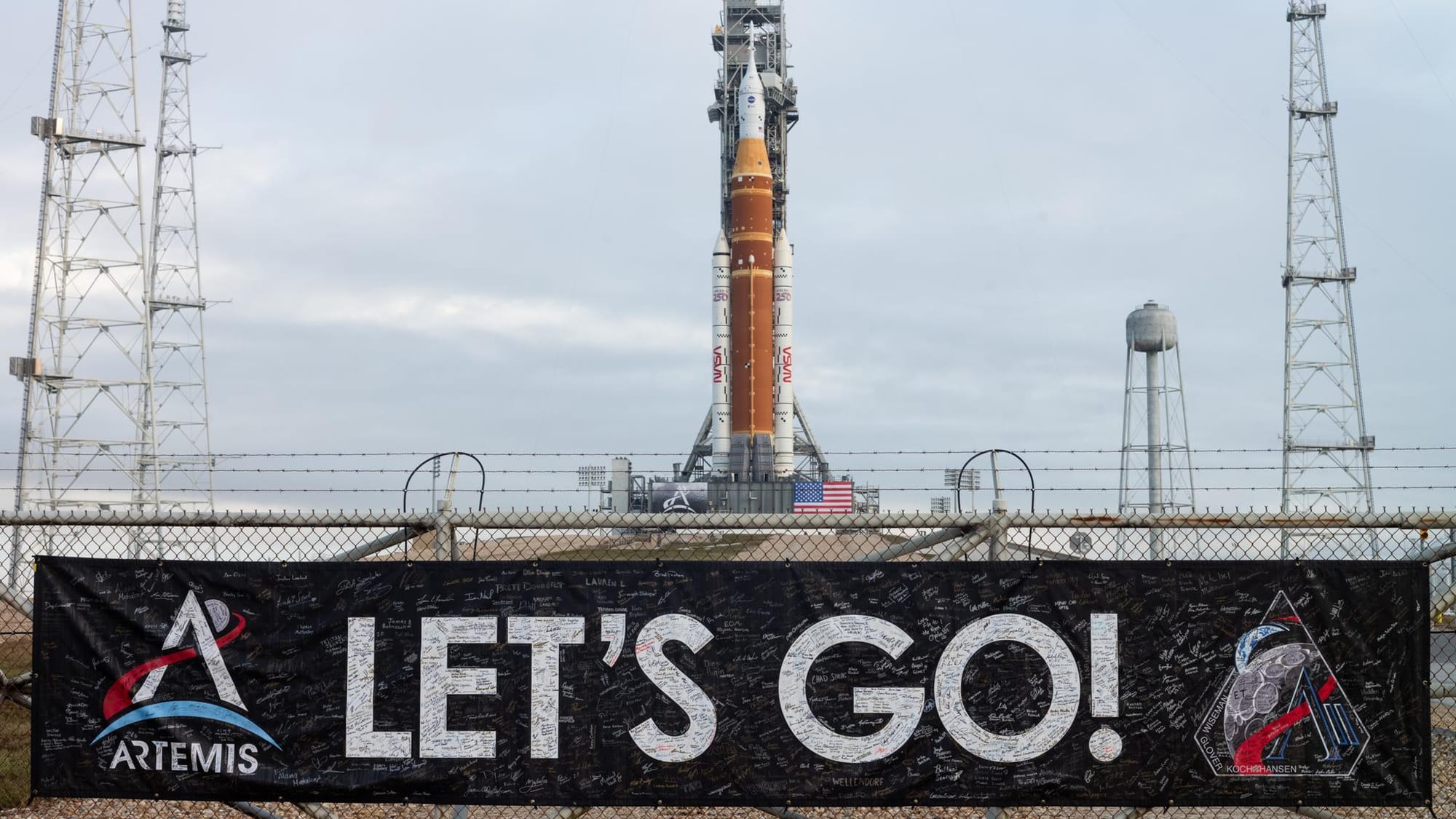NASA Artemis II Launches Astronauts Towards the Moon
