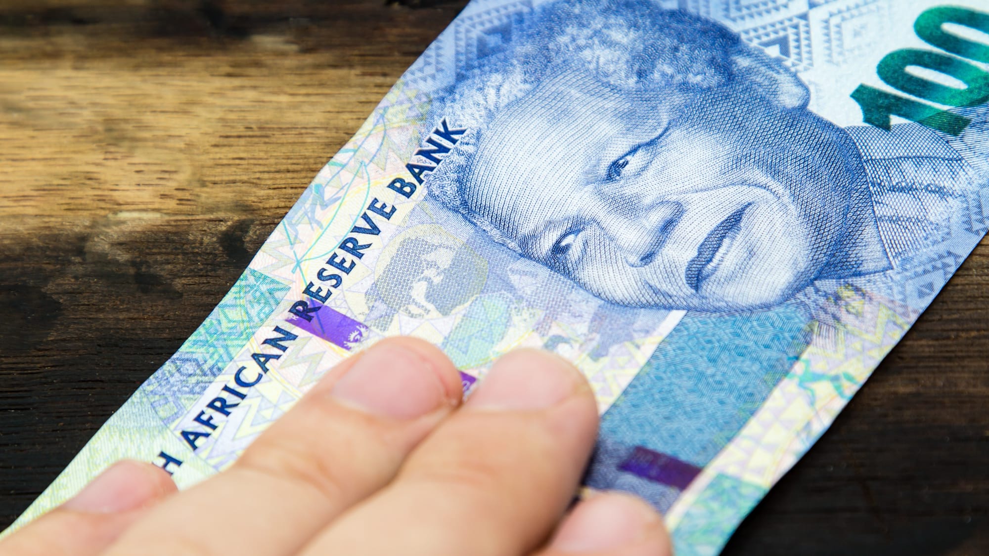 Reserve Bank Seizes R4.2m From Dan Roodt Praag