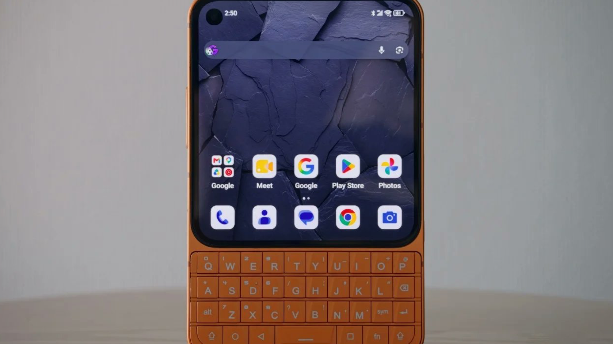 BlackBerry-Style Smartphone Hits SA Market