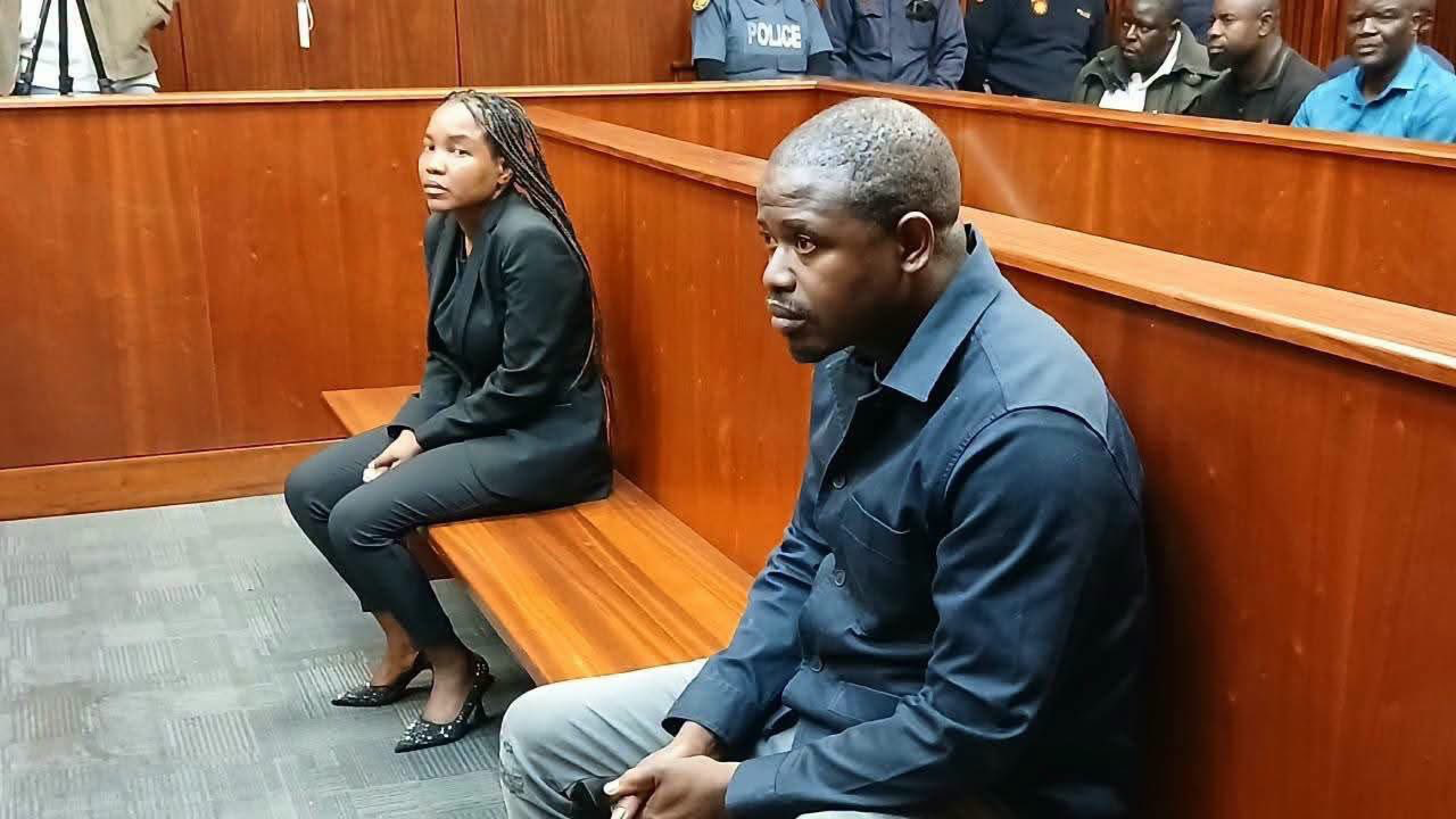 Royal Family Accuses Attorney of Missing Estate Funds