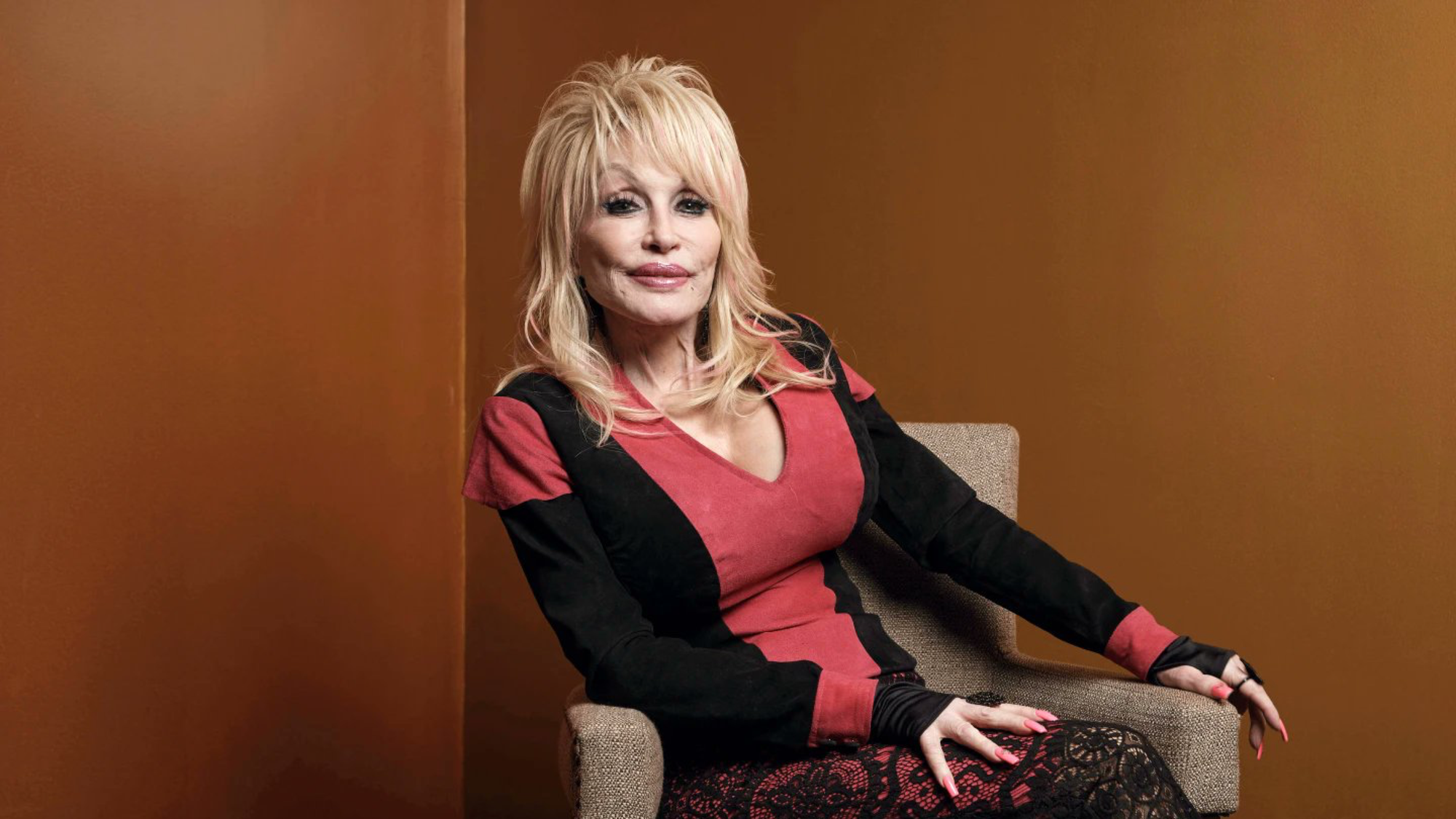 Dolly Parton Dies at 80, Family Announces