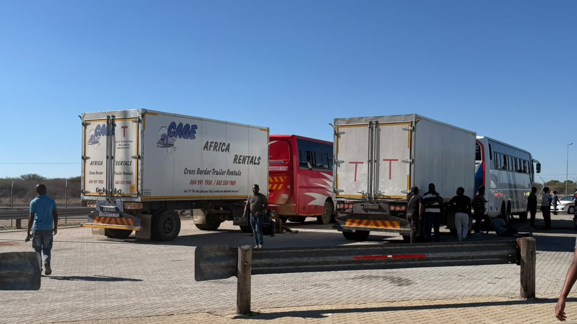 65 Passengers Without Passports Found on N1 Buses