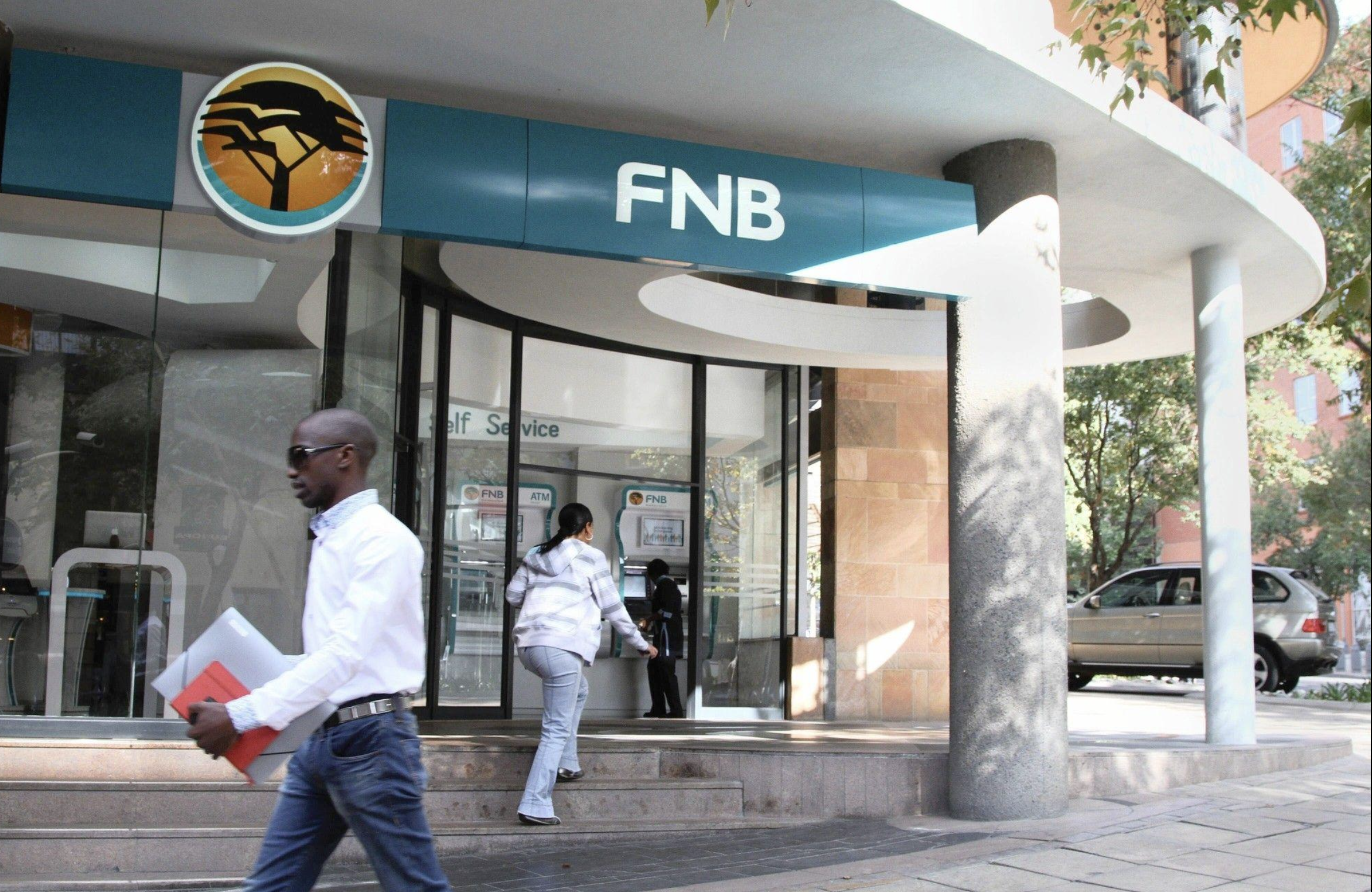 When a Bank Fee Becomes a Debt: FNB Customers Wake Up to Negative Balances