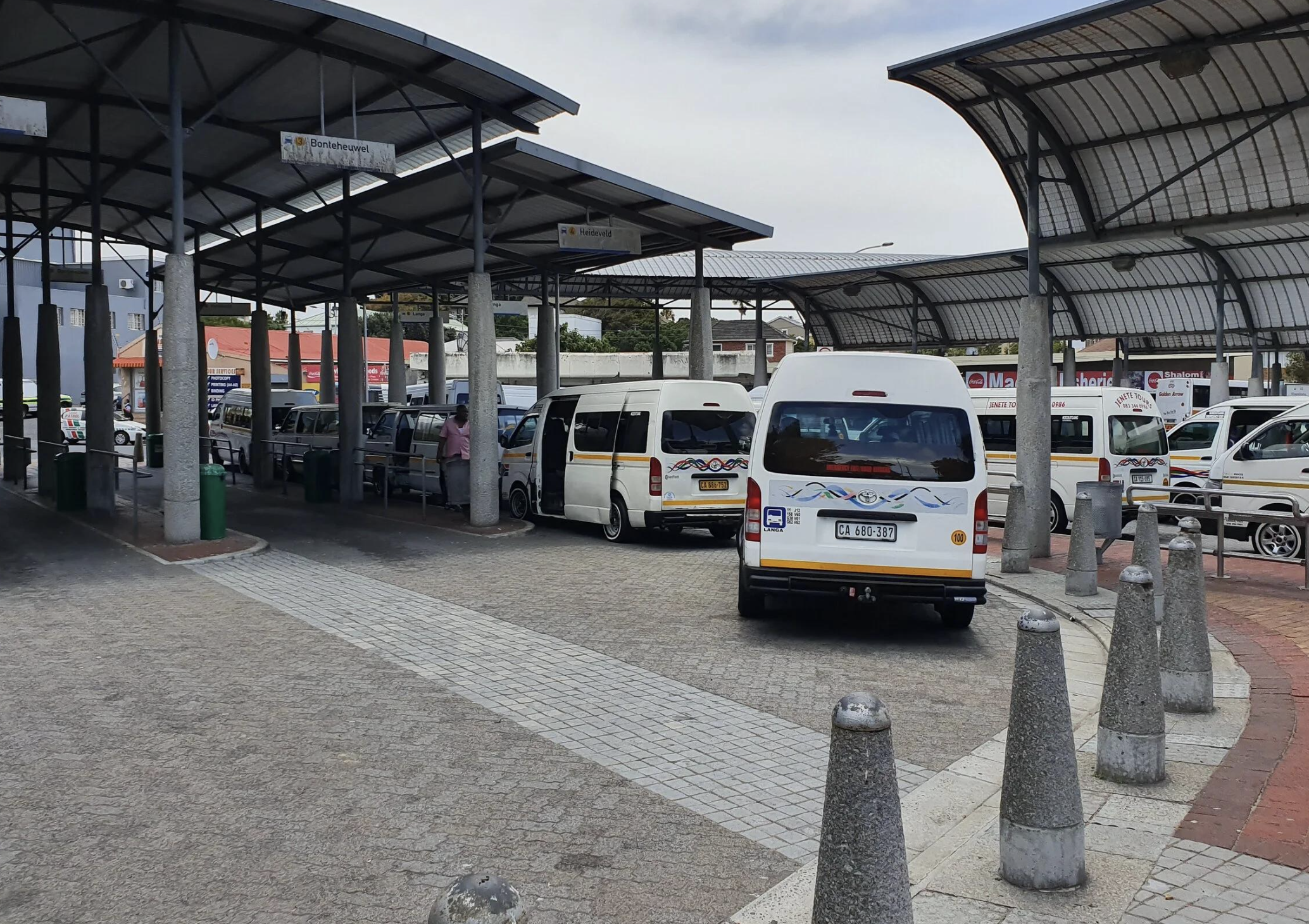 Taxi Violence Escalates Across Cape Town as City Backs SAPS Response