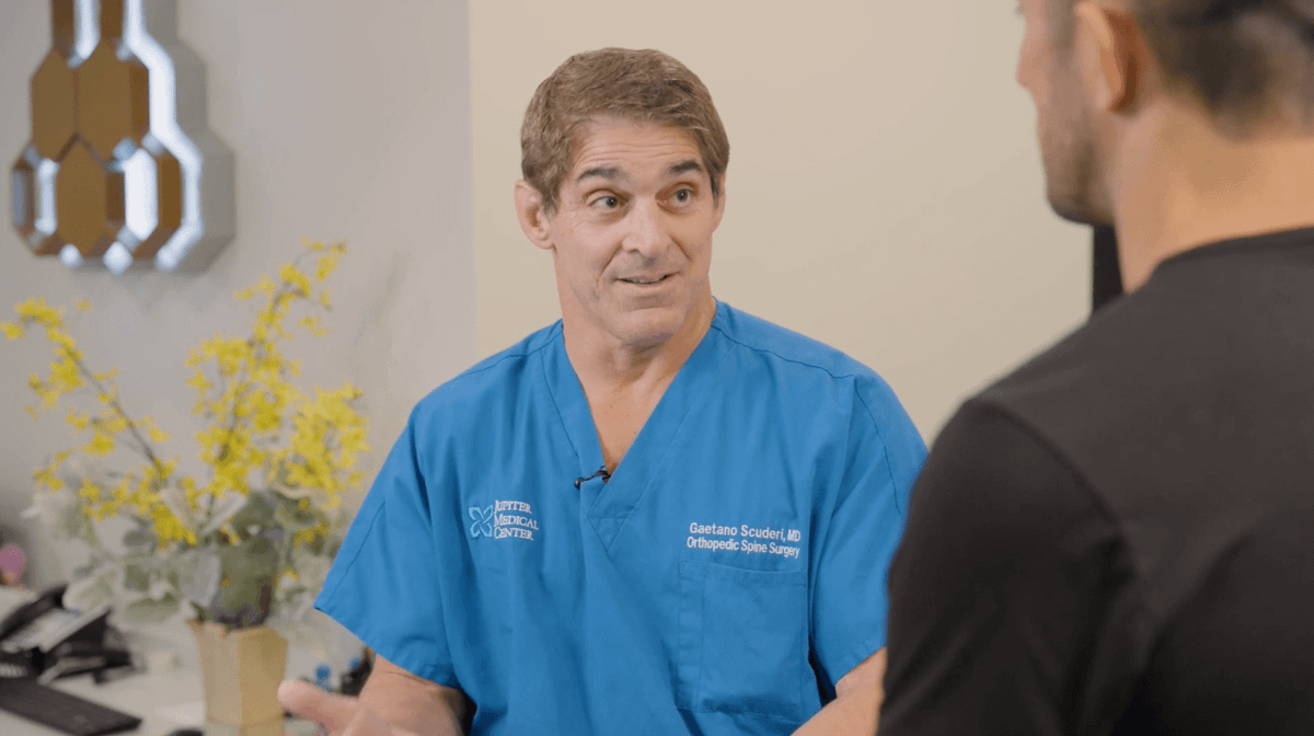 Ever Wonder Why Some People’s Knees Fall Apart by 50 And Others Are Still Hiking at 80?