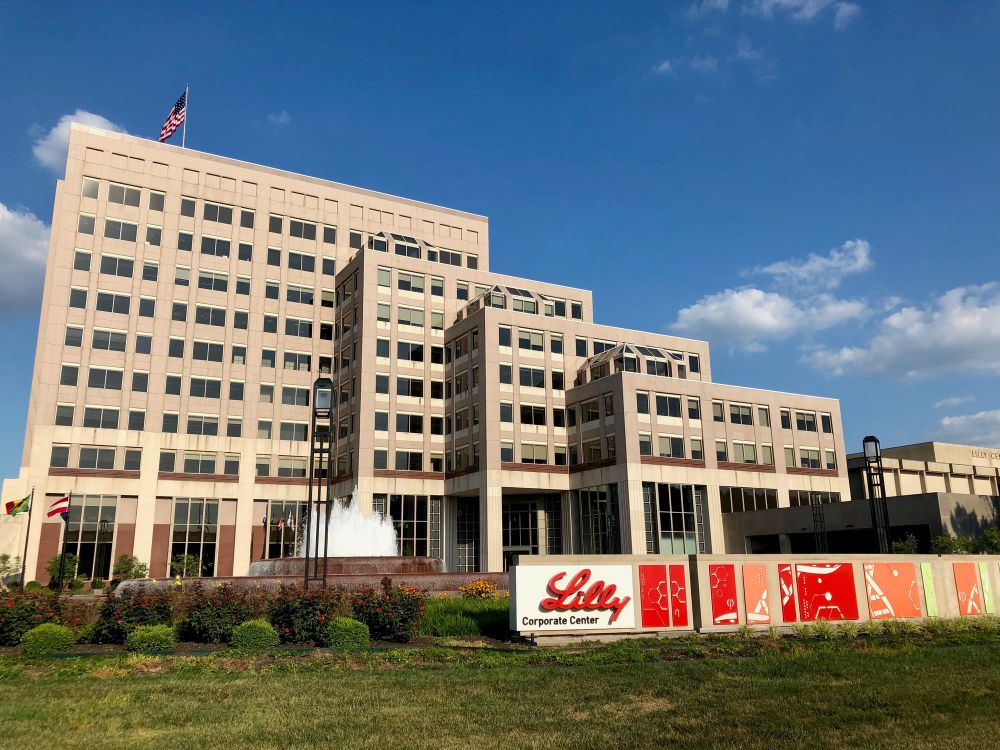 Kantor pusat Eli Lilly di Indianapolis, Indiana