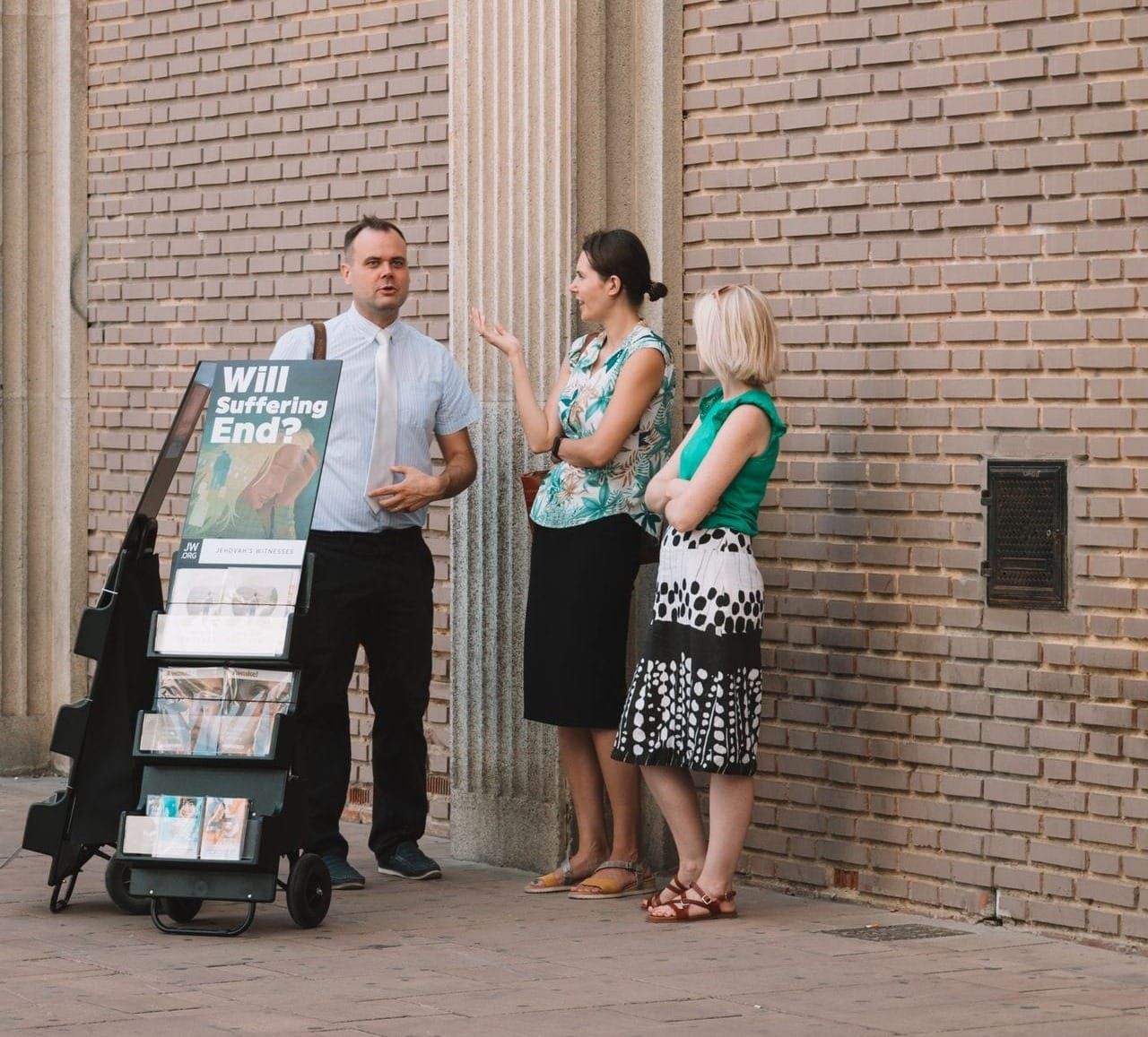 Who are the Jehovah's Witnesses?