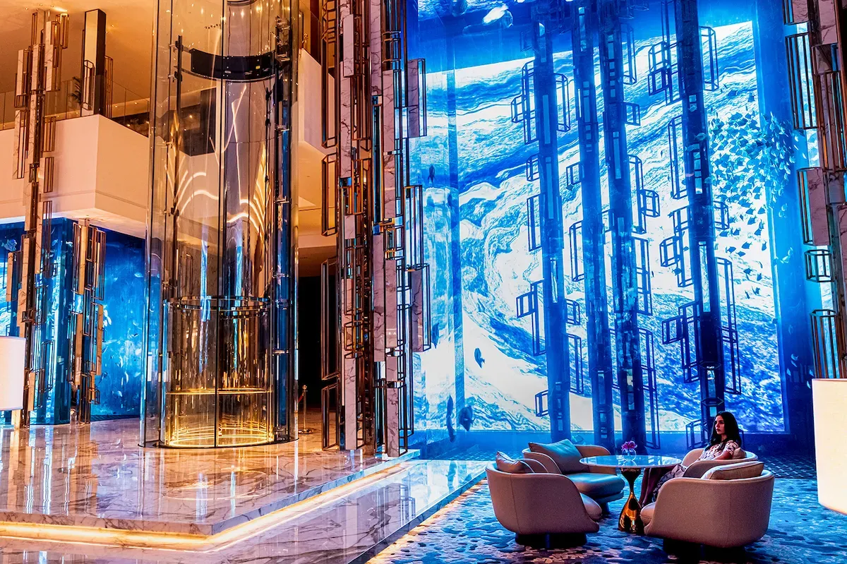Redefining Luxury: Samsung's Innovative Displays Elevate Atlantis The Royal Resort