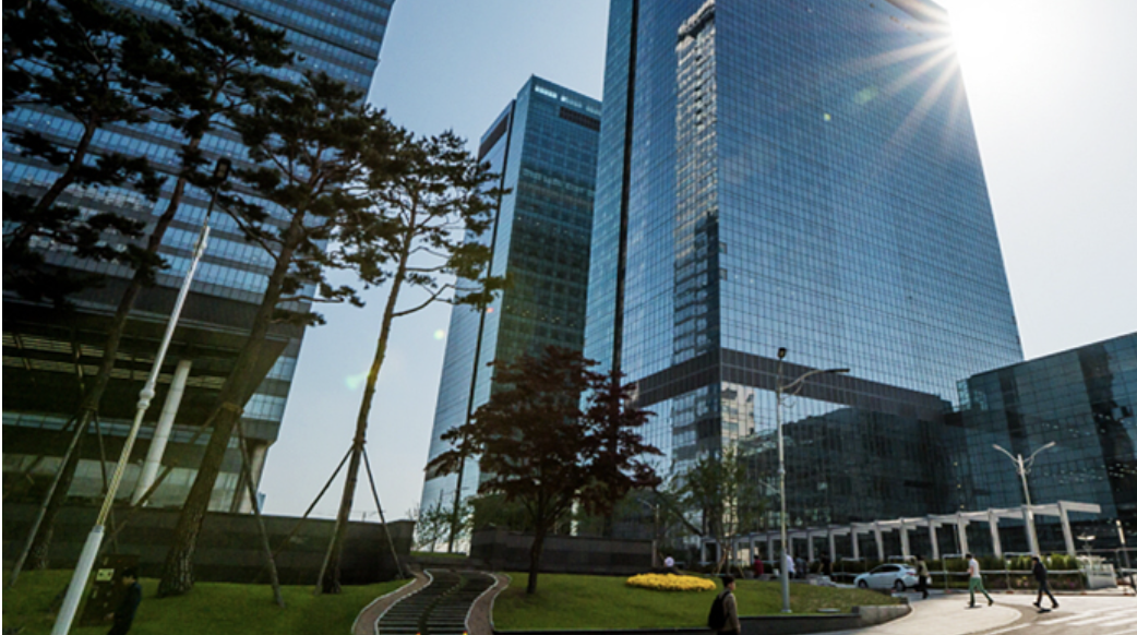 Samsung Q3: Weak Chips Offset by Phones, Displays