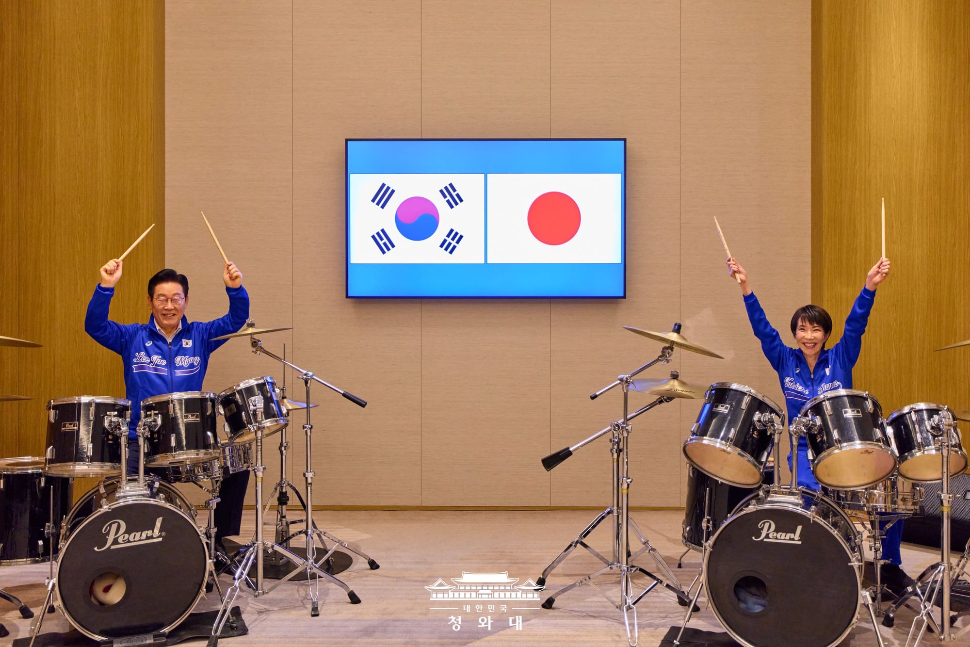 Lee, Takaichi Hold Summit in Nara on Regional Security
