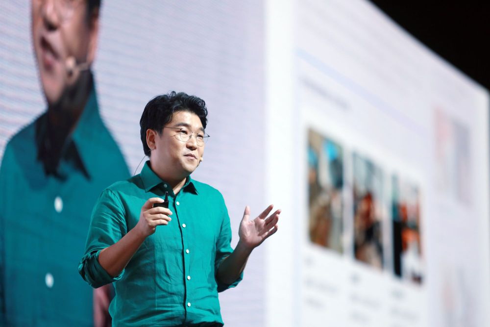 Naver's 'CUE:' Launch: AI-Powered Search Revolution post image