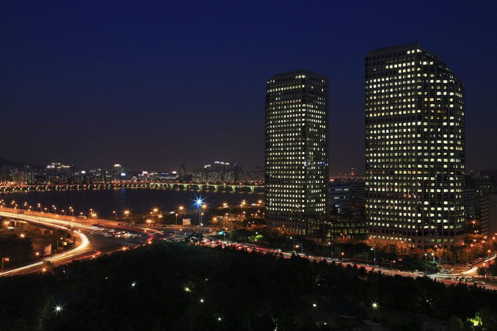 LG Electronics Posts Steady 2023 Despite Economic Slump post image