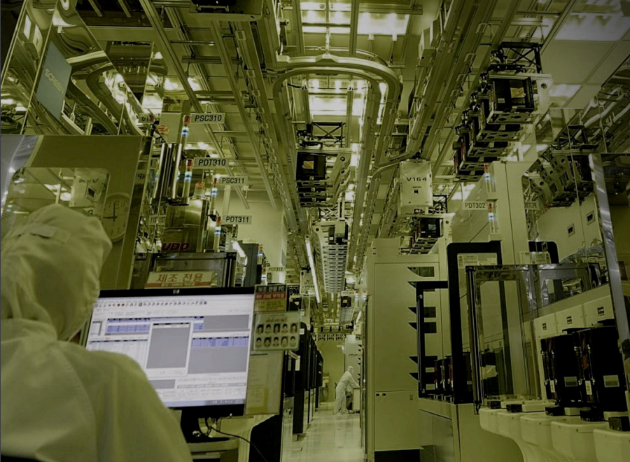 SK hynix Soars on AI Chip Demand: Record Q2 Revenue post image