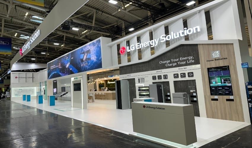 LG Energy Solution Faces EV Market Slowdown in Q2 2024 post image