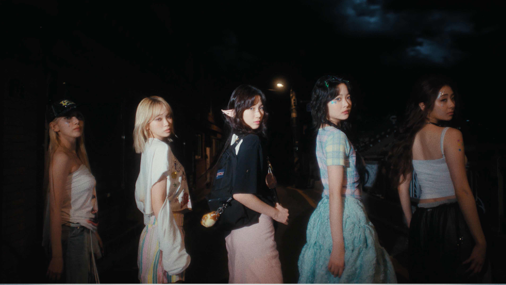 LE SSERAFIM's "CRAZY" Album: K-pop's Next Big Sensation post image