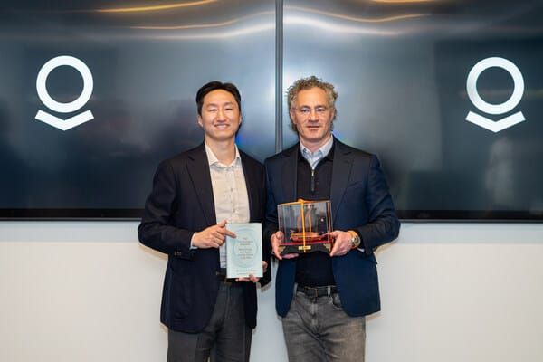 HD Hyundai, Palantir Collaborate on Advanced AI Shipyard Tech post image