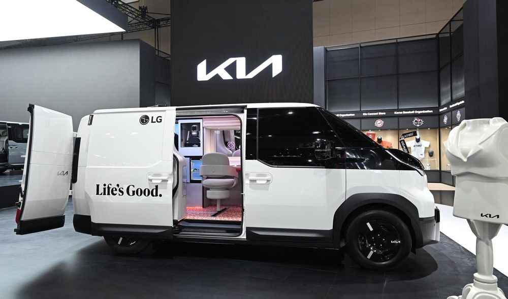 Kia and LG Partner on AI-Powered Mobile Work & Leisure Vehicles post image