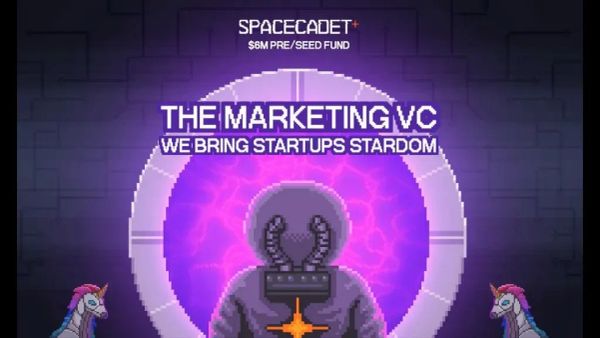 Inside Top VC Pitch Decks: A Guide for Emerging VCs