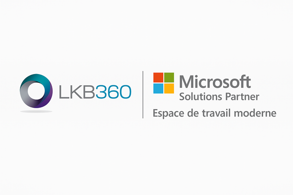 Logo de LKB360 à gauche et badge Microsoft Solutions Partner « Espace de travail moderne » à droite, sur fond blanc épuré.