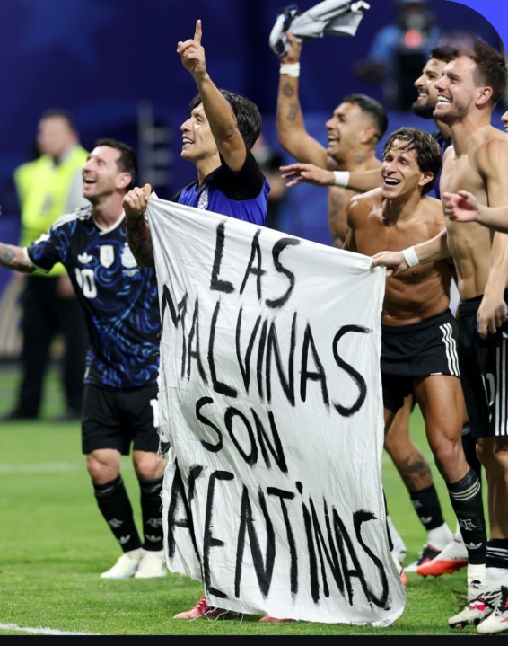 El mensaje de la Selección Argentina tras vencer a Inglaterra: «Las Malvinas son argentinas» - Diario Río Negro