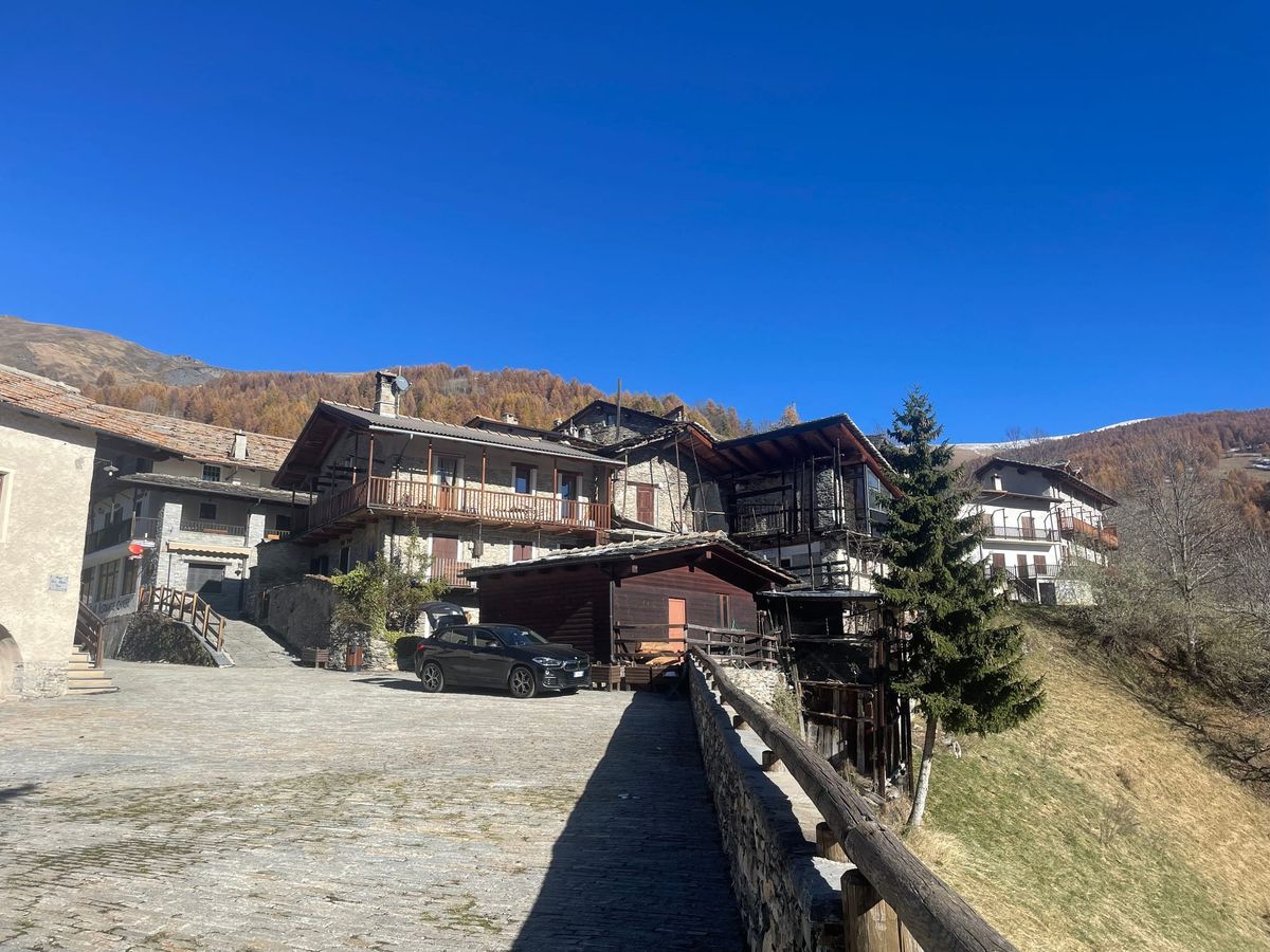 Elva, cosa è cambiato nel paesino che ha ricevuto 20 milioni dal PNRR