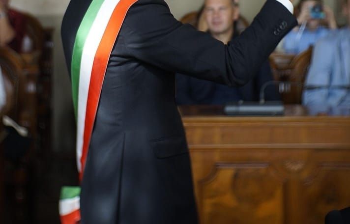 La politica valuta candidate donne per le prossime amministrative, ma si teme sia solo tattica