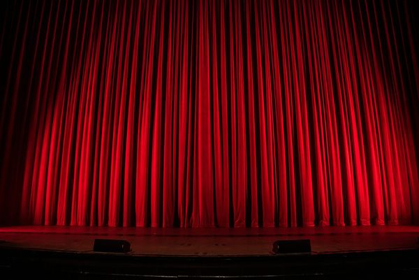 Dispari Teatro e la beffa del ministero: arriva la promozione, calano i contributi