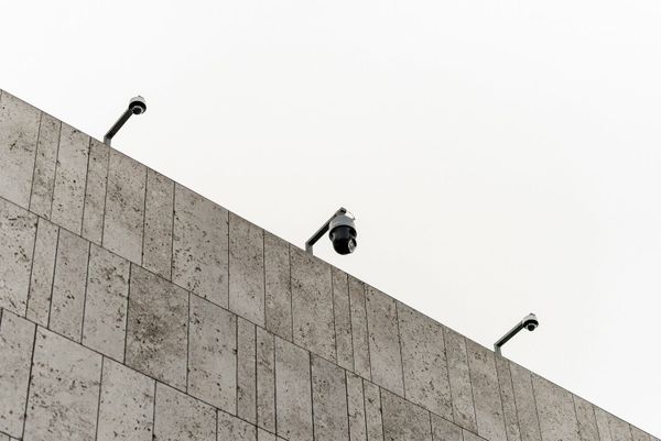 I reati diminuiscono, ma il senso di insicurezza resta