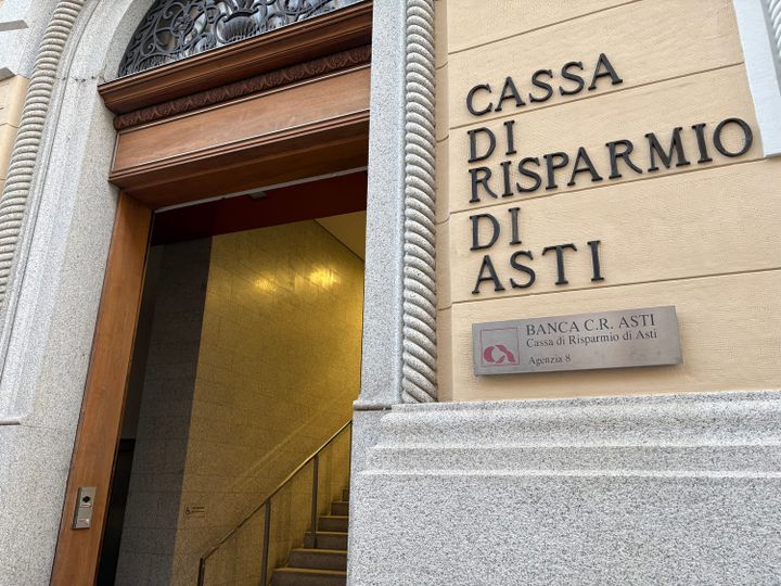 Assalto alla Banca: 170 auto-candidati al cda
