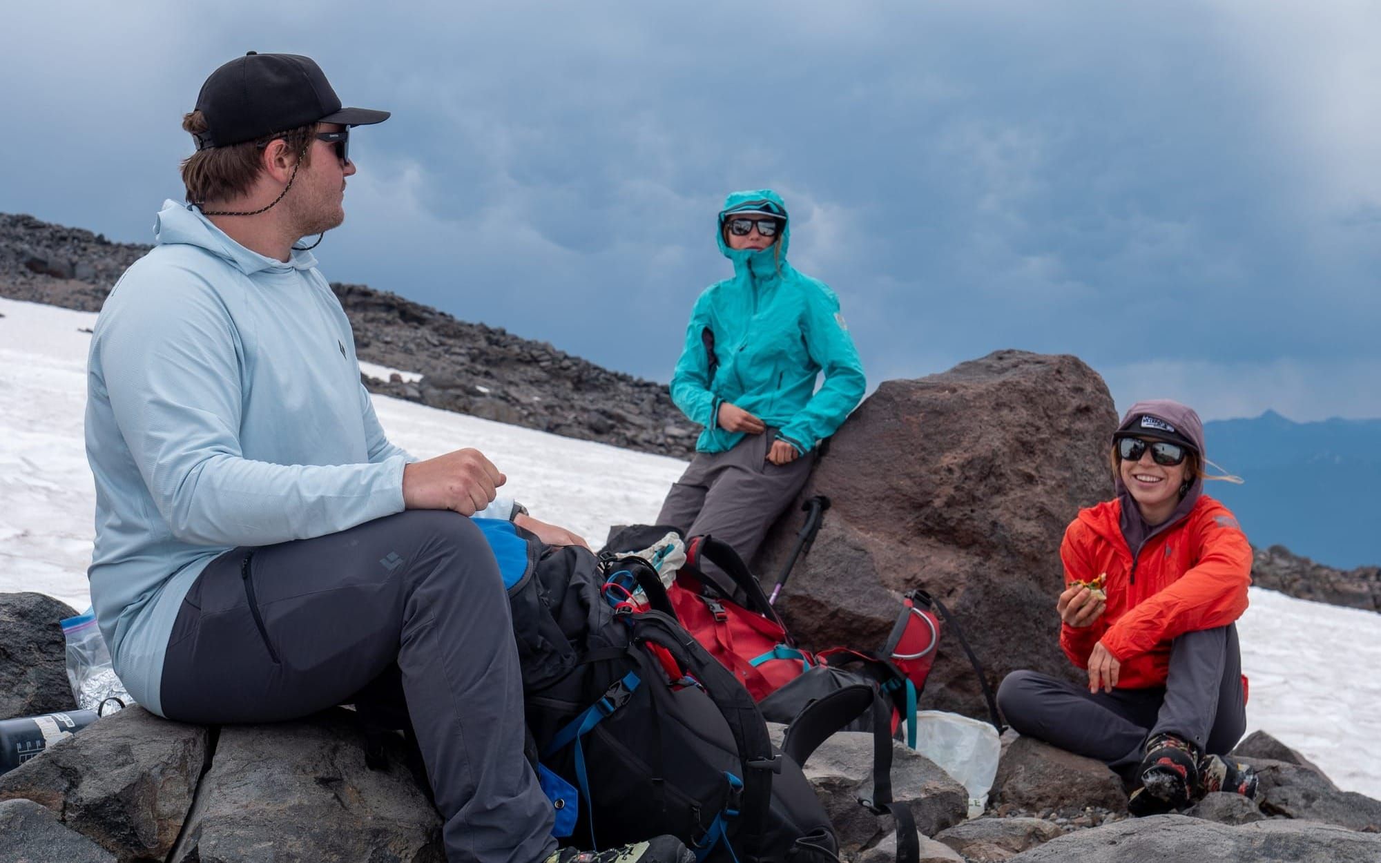 Building a Supportive Climbing Training Community