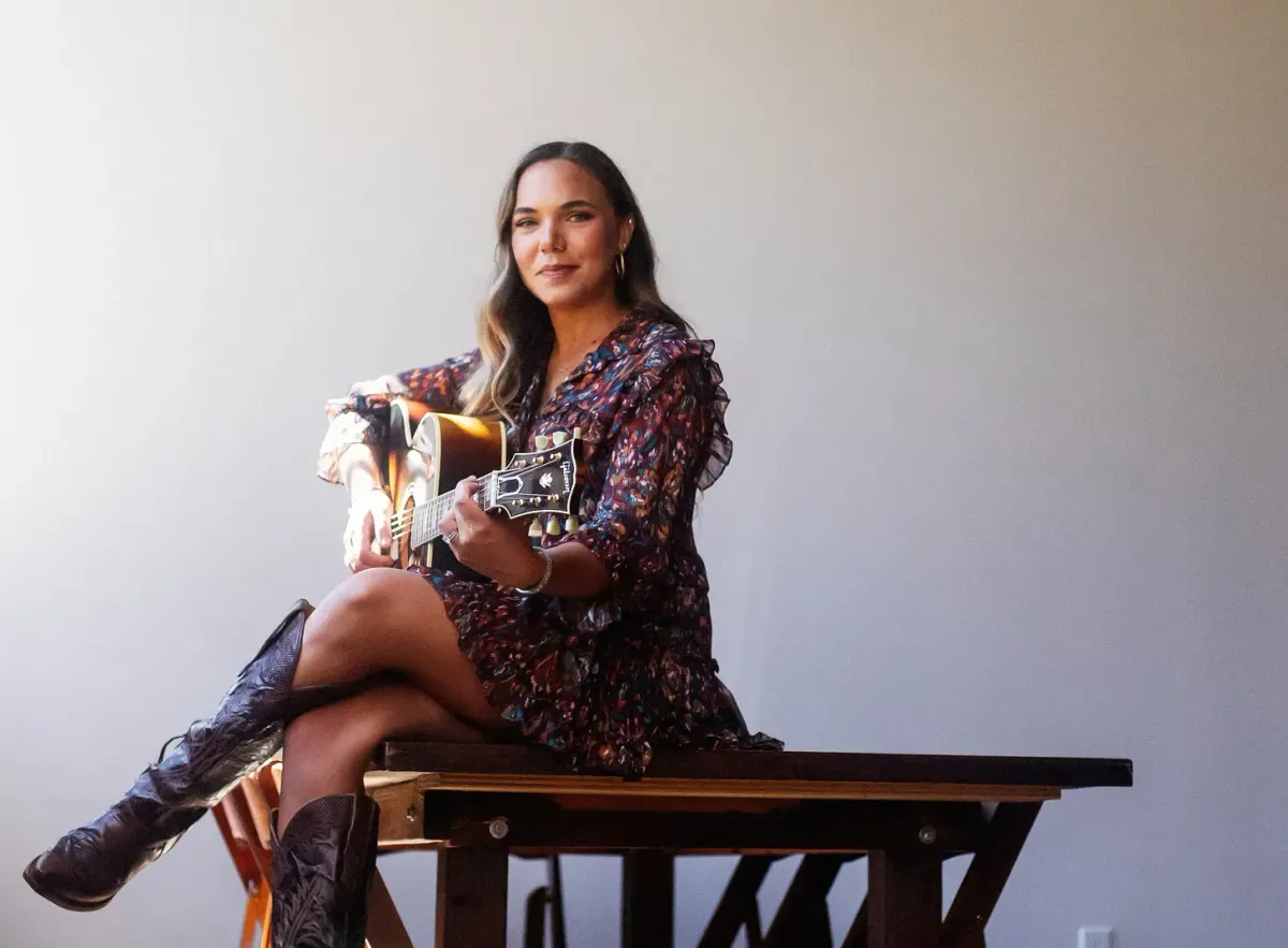 PKJ Gives Birth to Her New Single, It Ain't Me