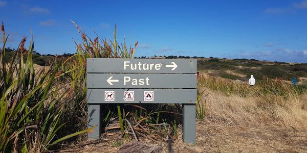 自雇者筆記｜講師之路走到盡頭，還能往哪走？成熟講師的下一步可能性與四條成長路徑