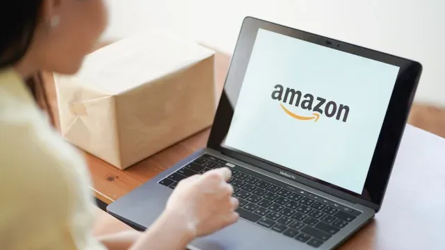 Why Online Shoppers Should Choose Amazon Over AliExpress