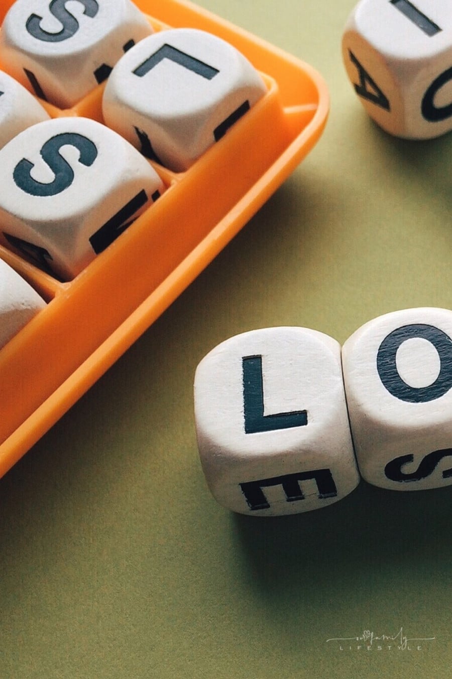 boggle word game letter cubes