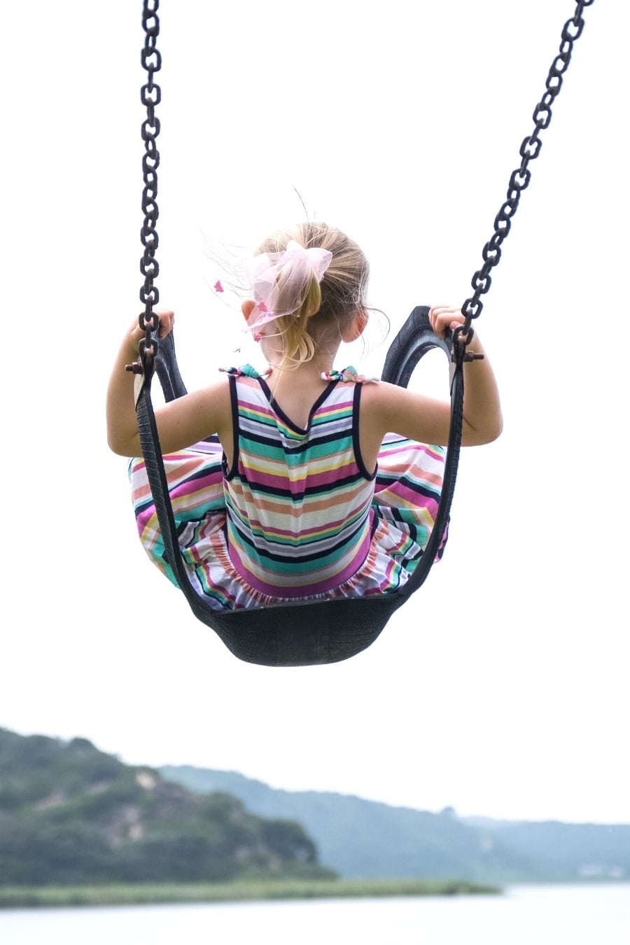 8 Benefits of Swing Sets for Children