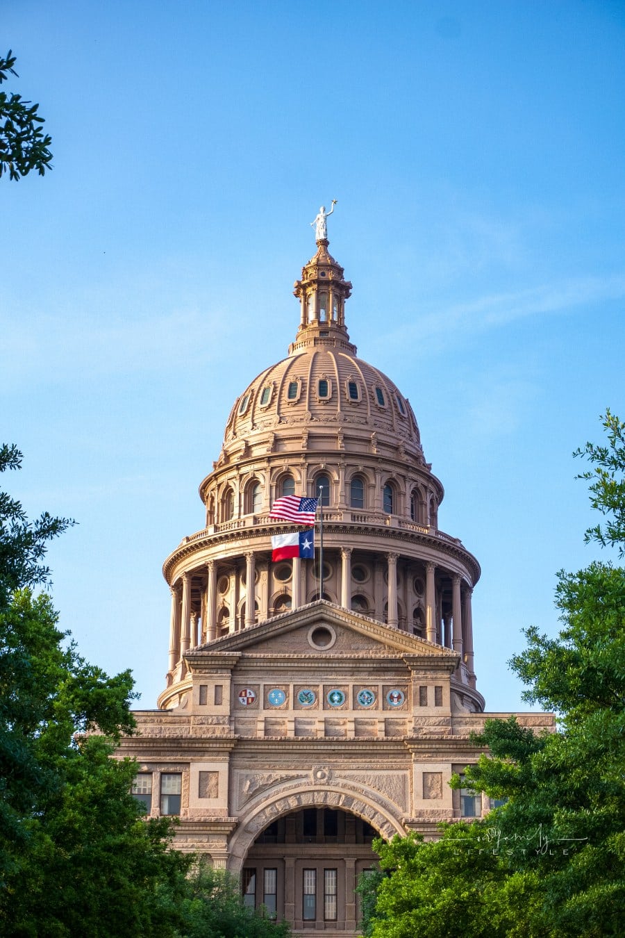 Texas State Capitol Building in Austin, TX